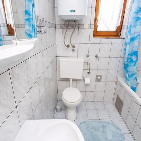 Cekovic 2 Apartman